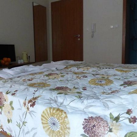 Aquamarine Aparthotel Obzor Exterior foto